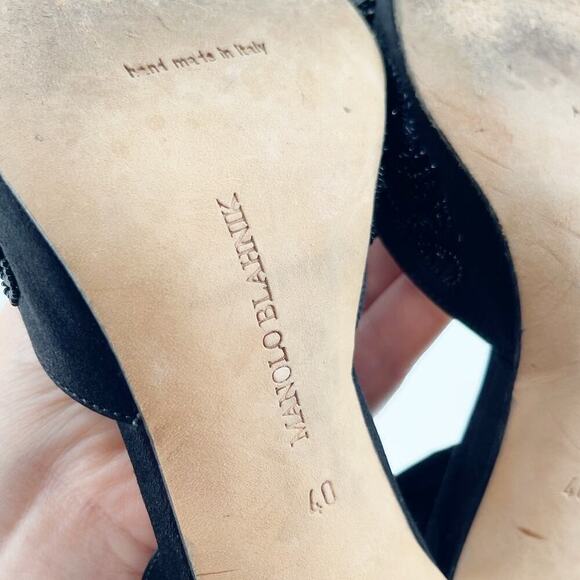 Manolo Blahnik Retro Black Satin Ornate Beaded Pointed Toe Slingback Heel IT 40 - Picture 13 of 13